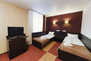 Гостиница ДерябинЪ Ижевск Двухместный номер с 2 отдельными кроватями-6