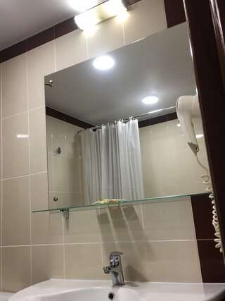 Гостиница ДерябинЪ Ижевск Семейный номер-5