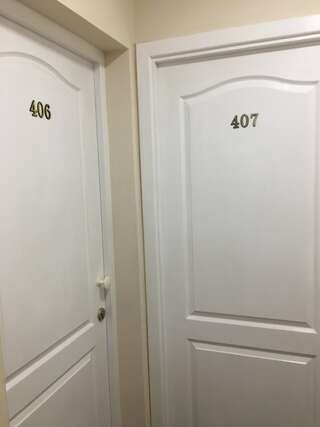 Гостиница ДерябинЪ Ижевск Двухместный номер эконом-класса с 2 отдельными кроватями-8