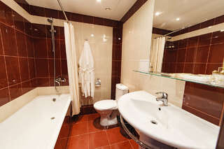 Гостиница ДерябинЪ Ижевск Двухместный номер с 1 кроватью-4