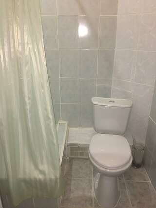 Гостиница ДерябинЪ Ижевск Бюджетный одноместный номер-11